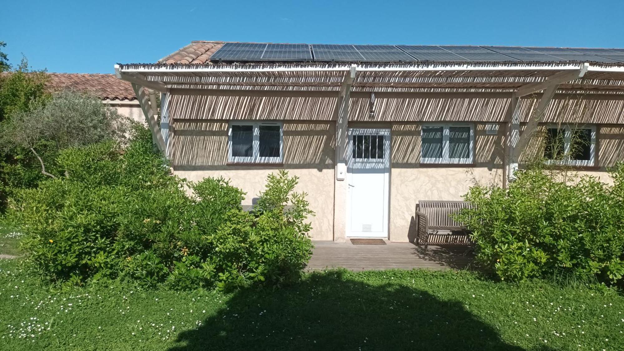 L'Aparte - Studio Les Amandiers Pignans Exterior photo