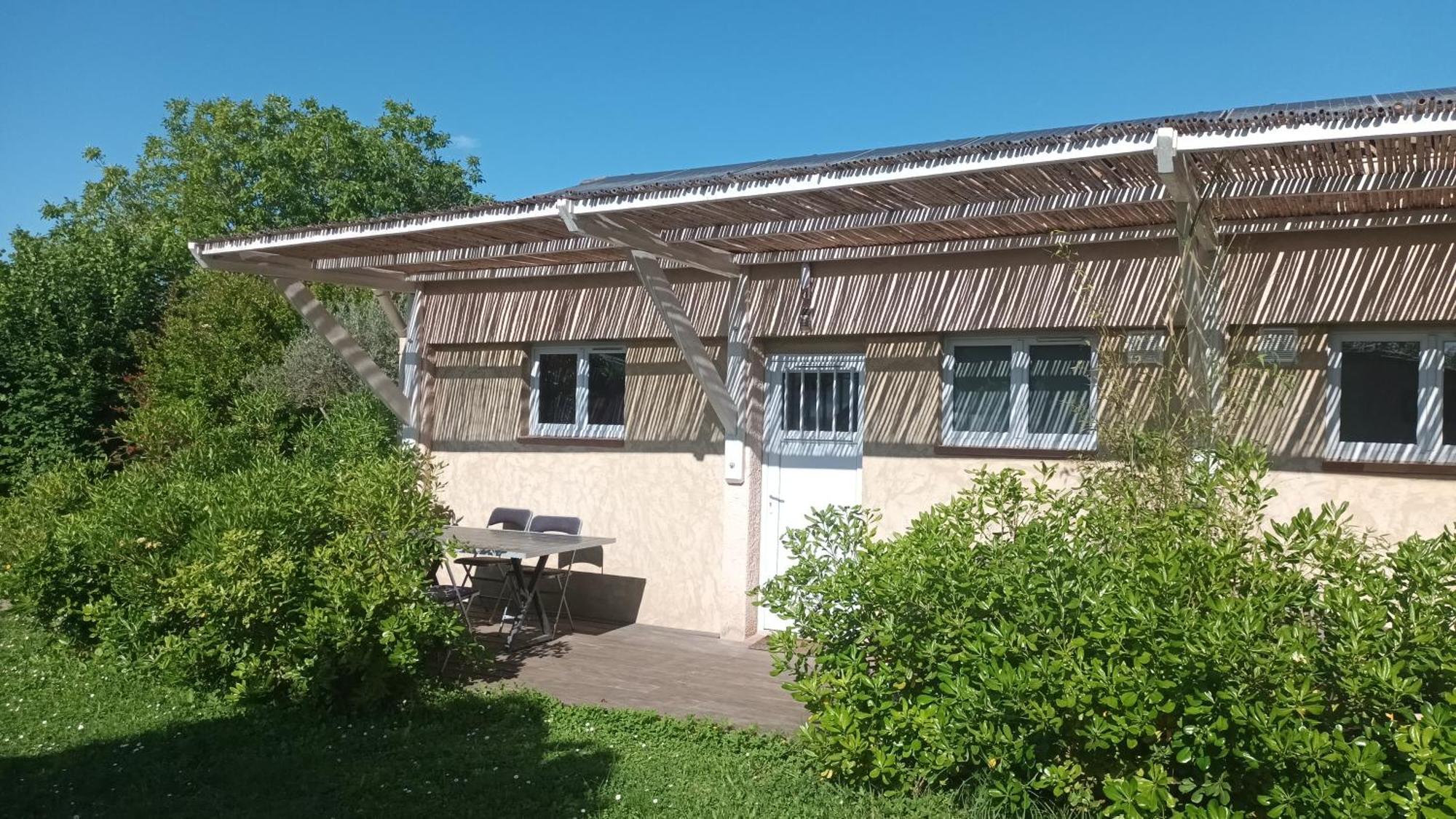 L'Aparte - Studio Les Amandiers Pignans Exterior photo